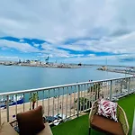 Apartment 'le Golfe' Vue Et Canal,parking, Clim, Au Centre