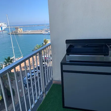 'le Golfe' Vue Et Canal,parking, Clim, Au Centre Sète