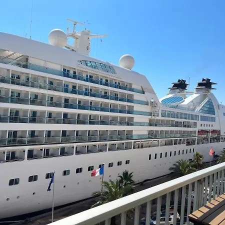 'le Golfe' Vue Et Canal,parking, Clim, Au Centre * Sète